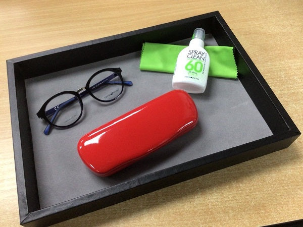 Frame Presentation/Display Trays